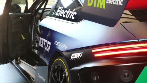 PR Bild 1- DTM Electric Demo Car_Credits F. Wagner PR Bild 1- DTM Electric Demo Car_Credits F. Wagner